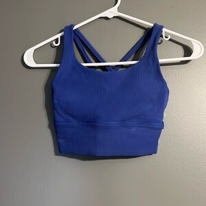 Size 0/2 Lululemon ribbed sports bra